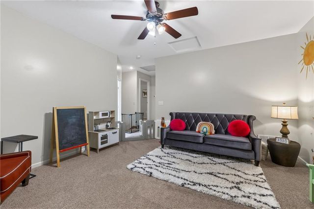 2529 SW Kristin Drive, Lee's Summit, MO 64082