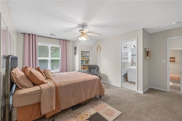 2529 SW Kristin Drive, Lee's Summit, MO 64082