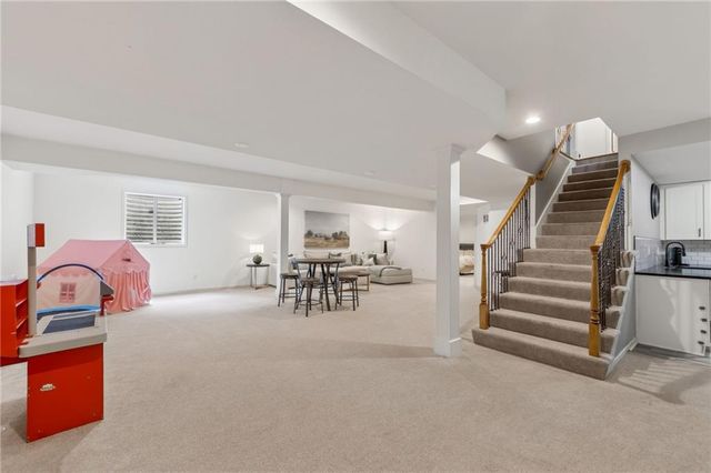2529 SW Kristin Drive, Lee's Summit, MO 64082