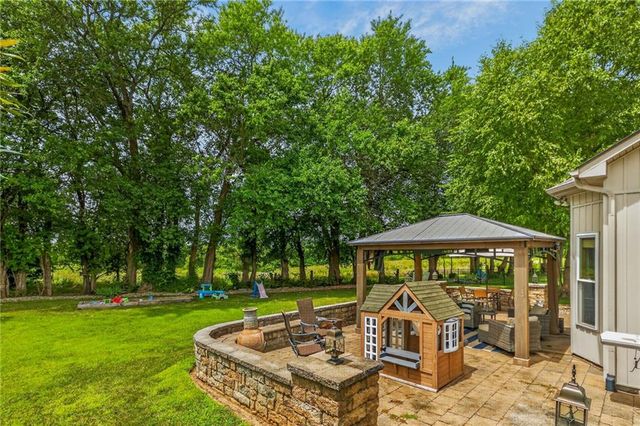 2529 SW Kristin Drive, Lee's Summit, MO 64082