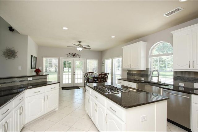 30434 E Legends Trail Drive, Spring, TX 77386