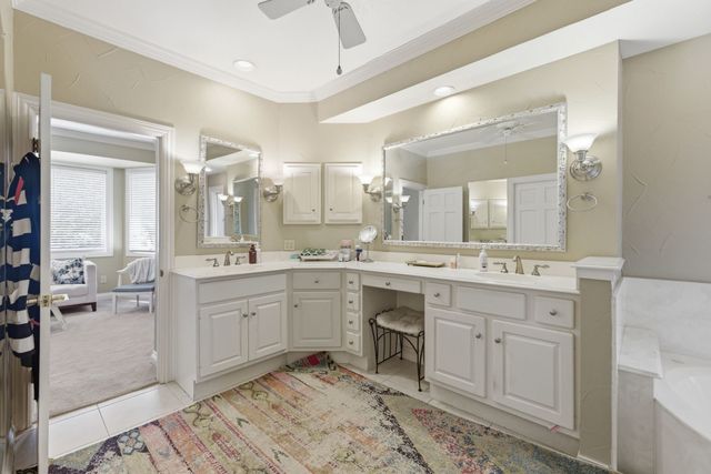 605 Shady Brook Court, Southlake, TX 76092