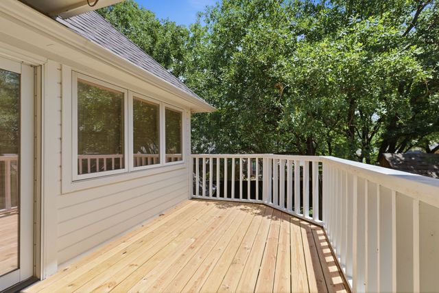 605 Shady Brook Court, Southlake, TX 76092