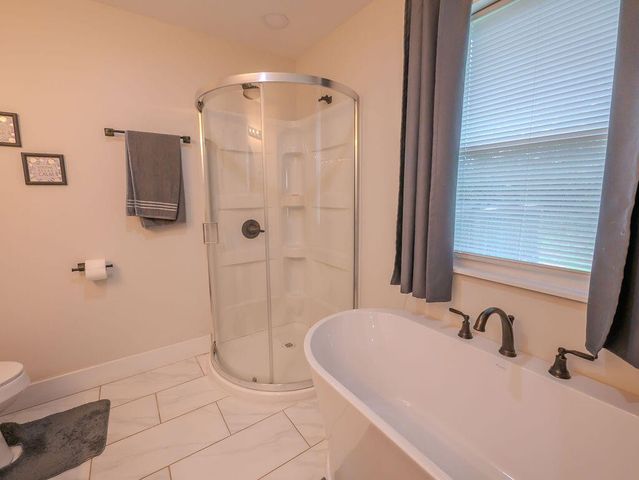 284 Sweetsprings Road, Madisonville, TN 37354