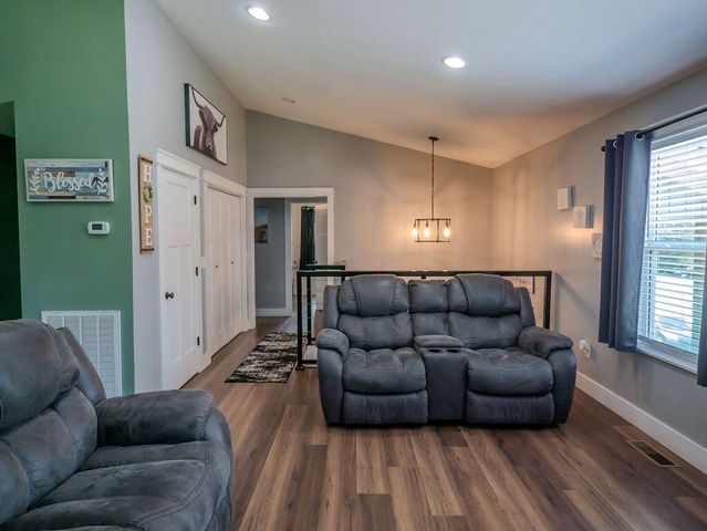 284 Sweetsprings Road, Madisonville, TN 37354