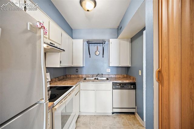 1708 Sawyer Way 161, Colorado Springs, CO 80915