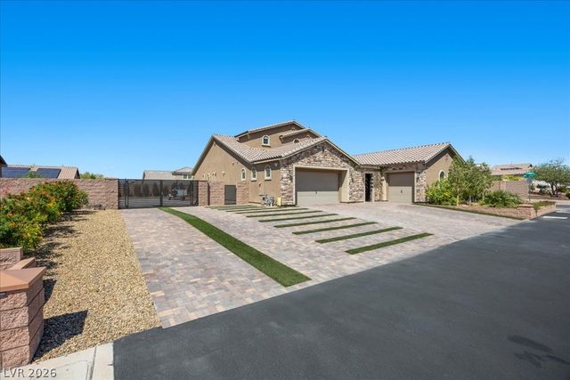 2803 Candelaria Drive, Henderson, NV 89074