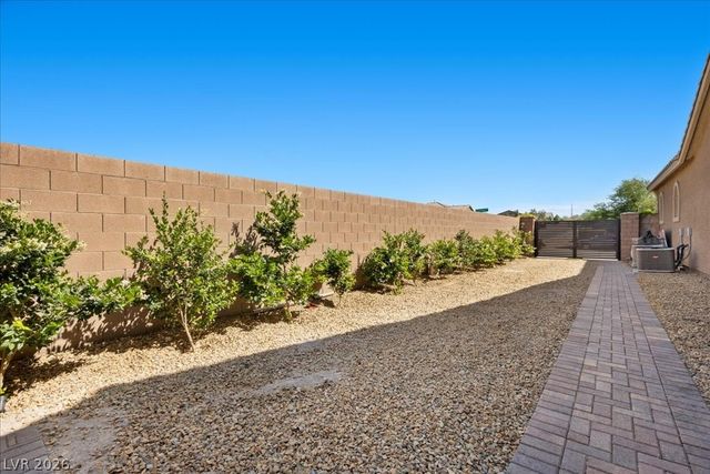 2803 Candelaria Drive, Henderson, NV 89074