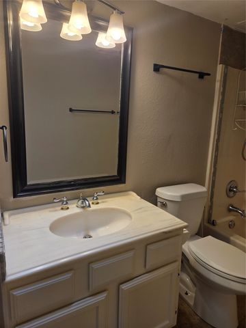 9977 Pack Saddle Trail, Fort Worth, TX 76108