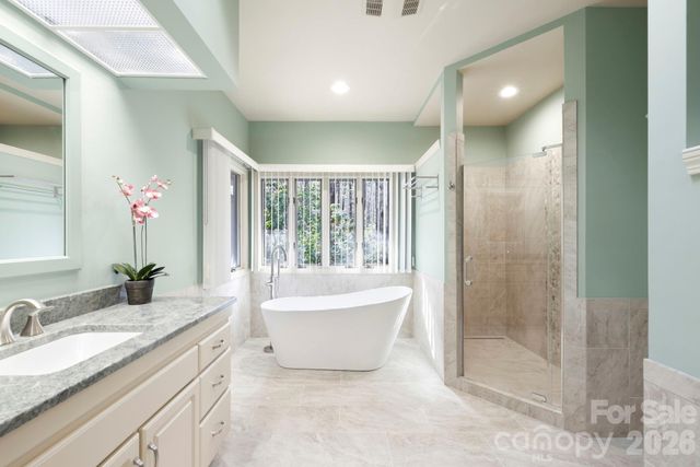 100 Elmridge Drive, Flat Rock, NC 28731