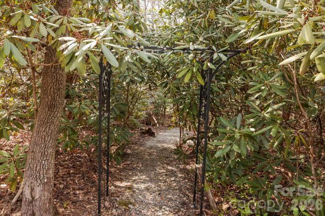 100 Elmridge Drive, Flat Rock, NC 28731