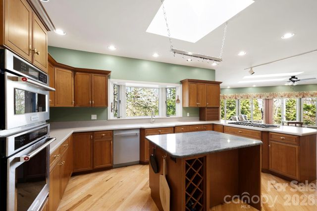 100 Elmridge Drive, Flat Rock, NC 28731
