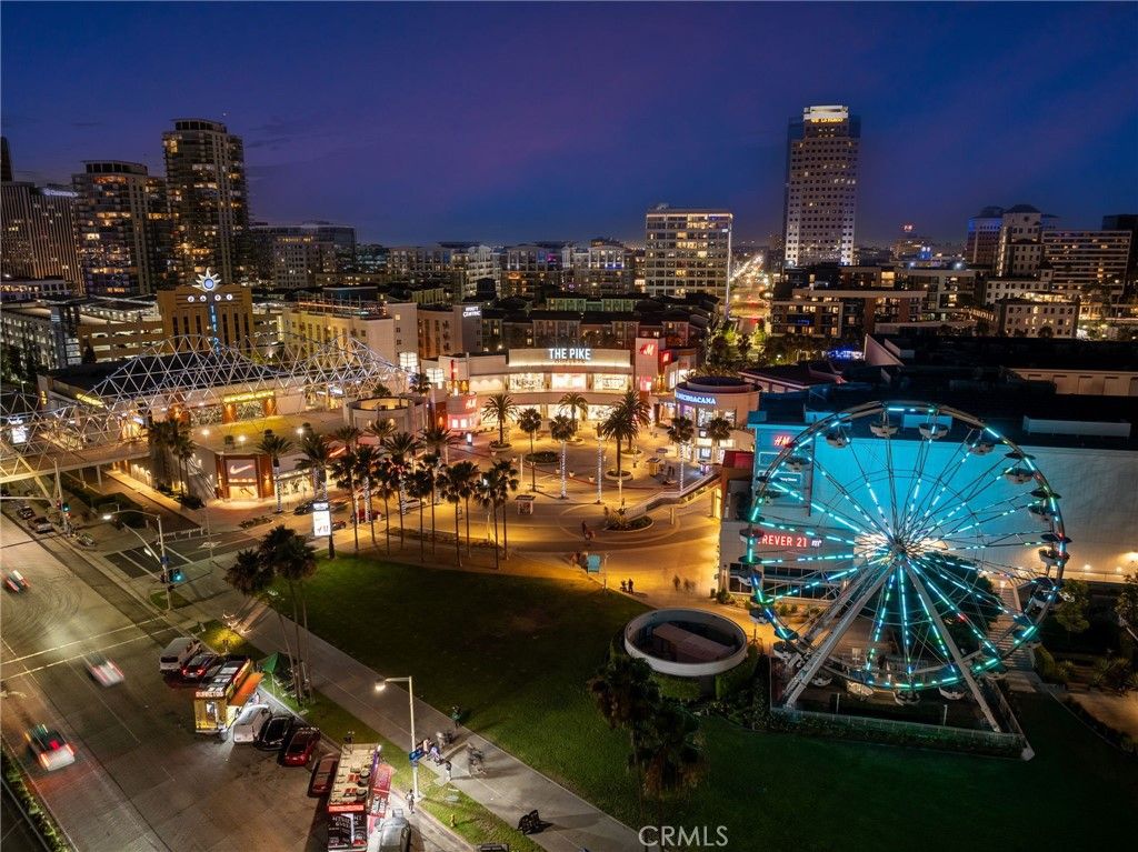 Image 43 of property listing at 488 E Ocean Boulevard 717, Long Beach, CA 90802