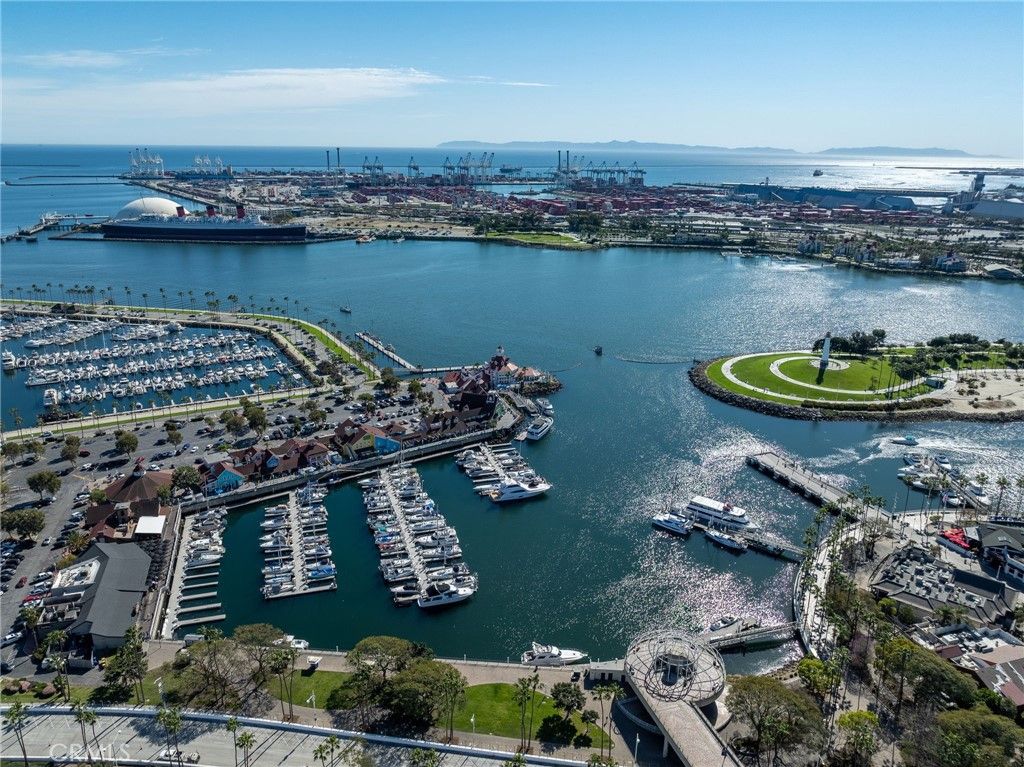 Image 46 of property listing at 488 E Ocean Boulevard 717, Long Beach, CA 90802