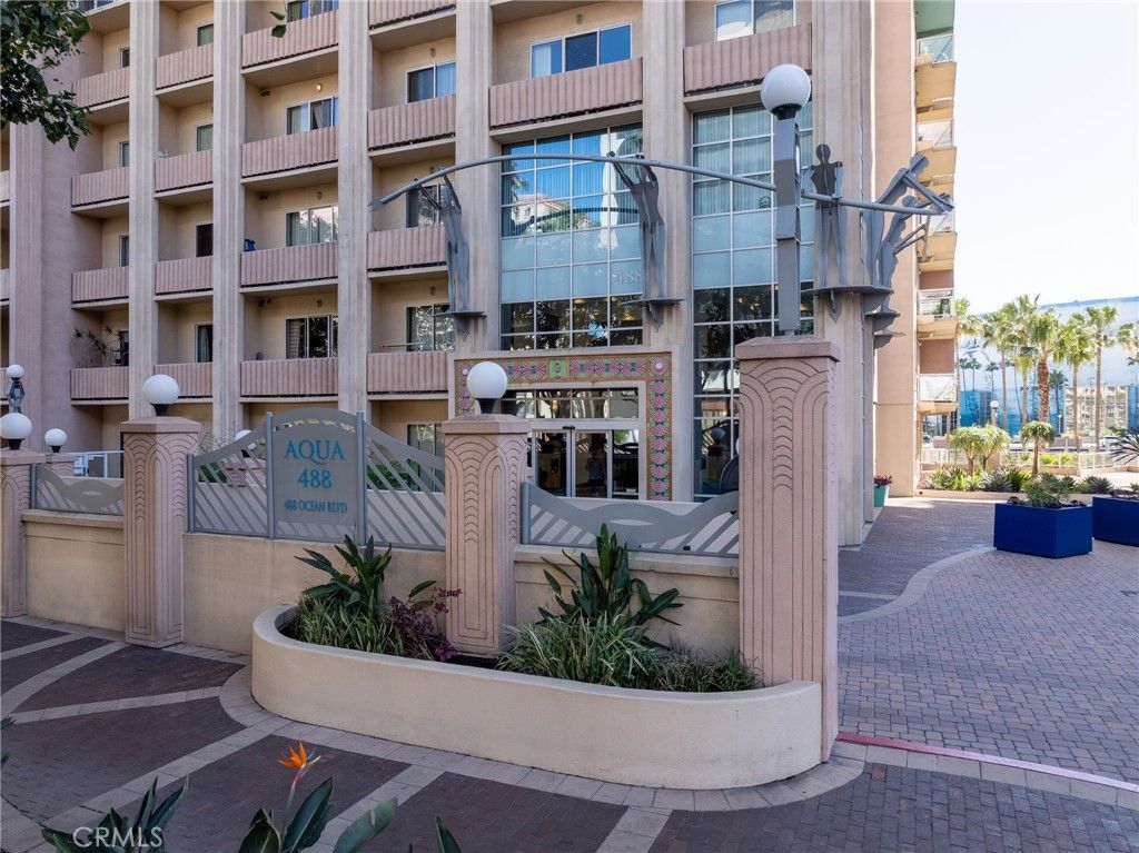 Image 48 of property listing at 488 E Ocean Boulevard 717, Long Beach, CA 90802