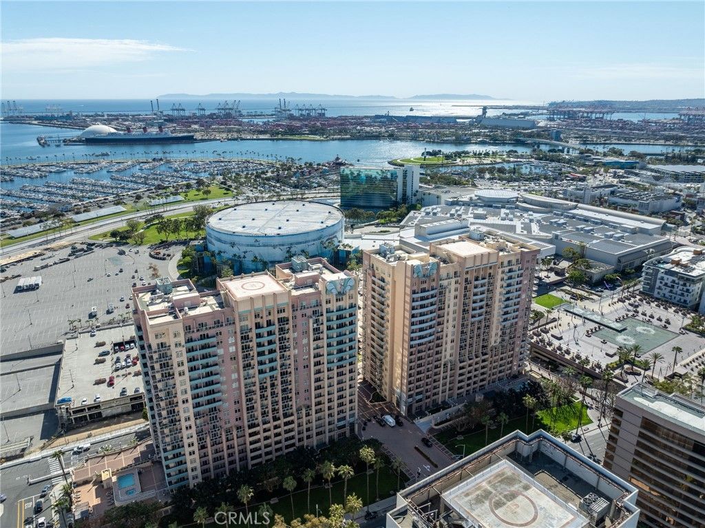 Image 51 of property listing at 488 E Ocean Boulevard 717, Long Beach, CA 90802