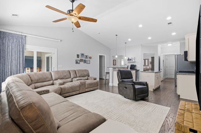 136 Parmelee Dr Unit C, Murrells Inlet, SC 29576