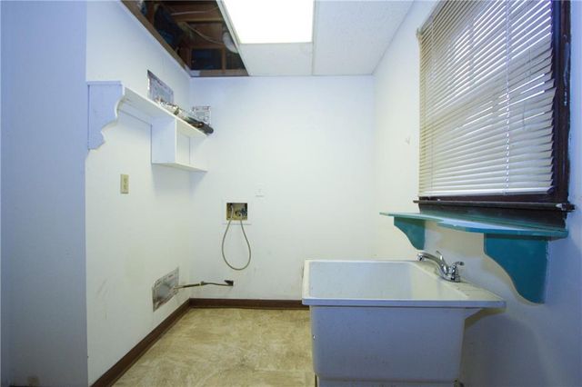 716 Harness Court, Lithonia, GA 30058