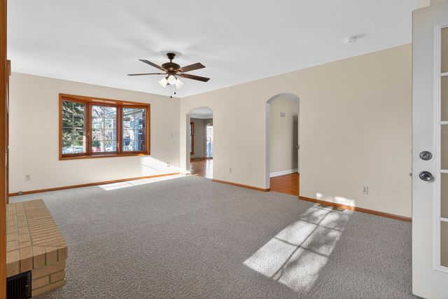 2320 Rainbow Drive, Cedar Falls, IA 50613