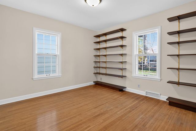 2320 Rainbow Drive, Cedar Falls, IA 50613