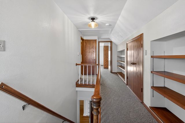 2320 Rainbow Drive, Cedar Falls, IA 50613