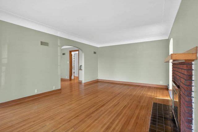 2320 Rainbow Drive, Cedar Falls, IA 50613