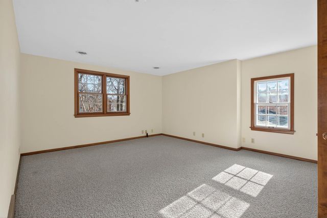 2320 Rainbow Drive, Cedar Falls, IA 50613