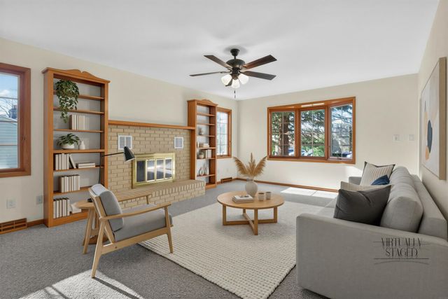 2320 Rainbow Drive, Cedar Falls, IA 50613