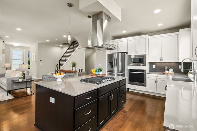 12819 SE 75th Court, Newcastle, WA 98056