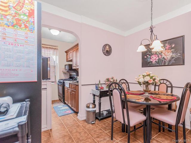 3321 Bruckner Boulevard 6H, Bronx, NY 10461