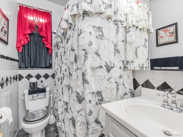 3321 Bruckner Boulevard 6H, Bronx, NY 10461