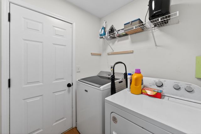 813 Chandler Grv, Hermitage, TN 37076