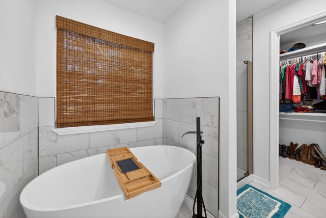 813 Chandler Grv, Hermitage, TN 37076