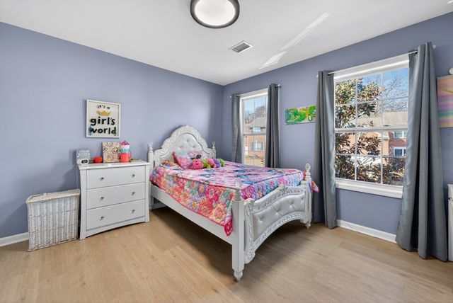 813 Chandler Grv, Hermitage, TN 37076