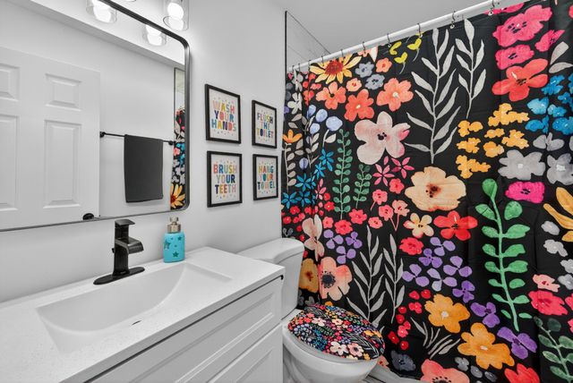 813 Chandler Grv, Hermitage, TN 37076