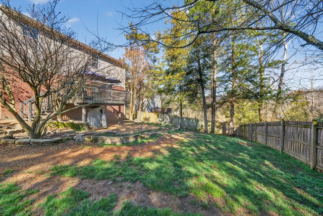 813 Chandler Grv, Hermitage, TN 37076