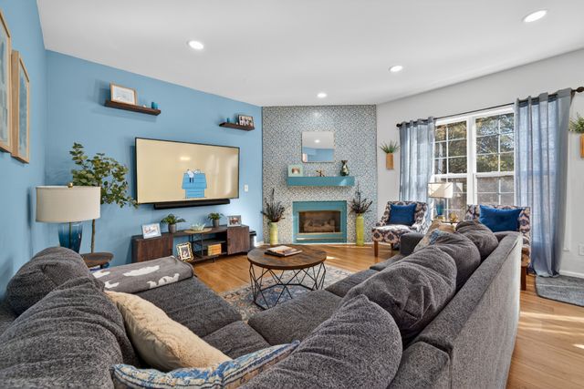 813 Chandler Grv, Hermitage, TN 37076