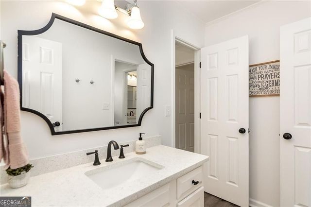 590 Woodbrook Way, Lawrenceville, GA 30043