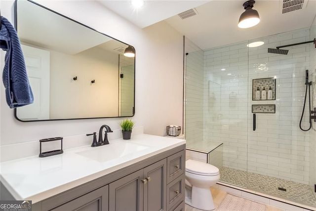 590 Woodbrook Way, Lawrenceville, GA 30043