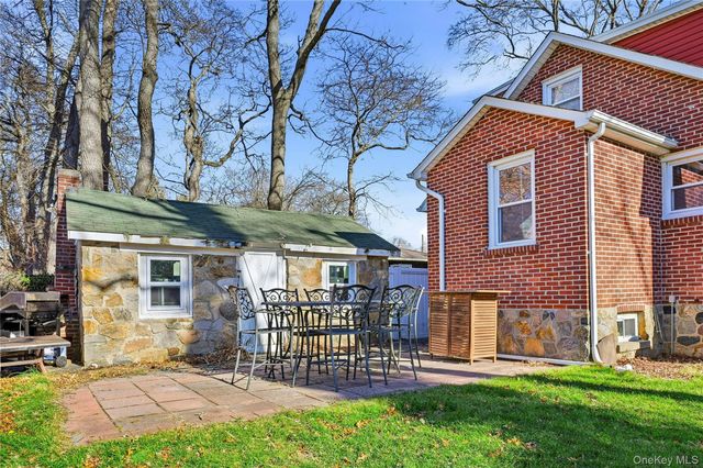 36 Columbine Road, Rocky Point, NY 11778