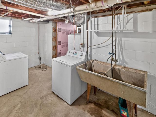 8701 Green Haven Drive, Brooklyn Park, MN 55445