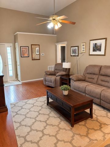 309 Harold Dr, Clarksville, TN 37040