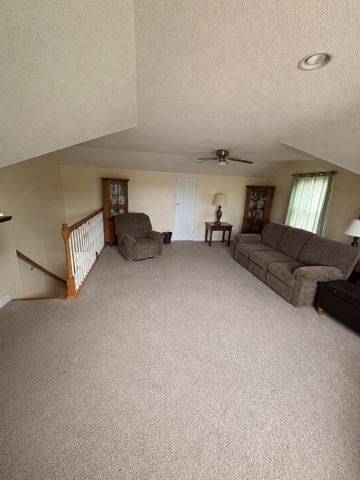 309 Harold Dr, Clarksville, TN 37040