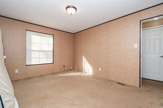 705 Horseshoe Ln, Arkadelphia, AR 71923