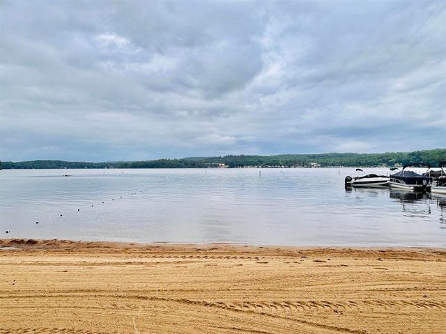 3 5Th Street, Belmont, NH 03220