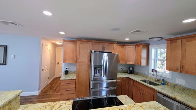 3 5Th Street, Belmont, NH 03220