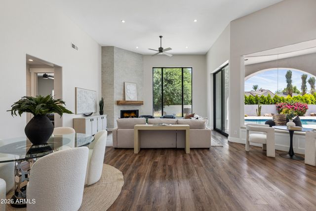 7130 E BELMONT Avenue, Paradise Valley, AZ 85253