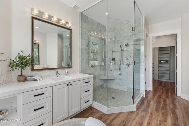7130 E BELMONT Avenue, Paradise Valley, AZ 85253