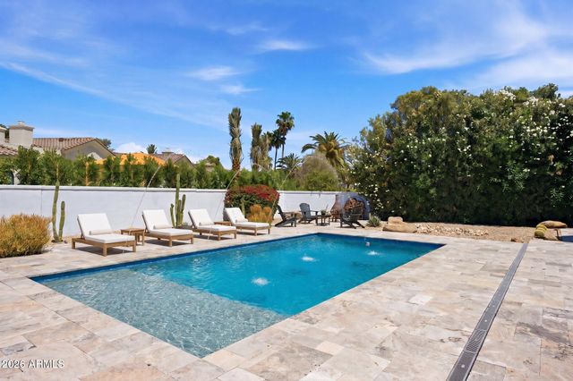 7130 E BELMONT Avenue, Paradise Valley, AZ 85253