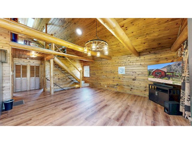 32759 Poudre Canyon Rd, Bellvue, CO 80512